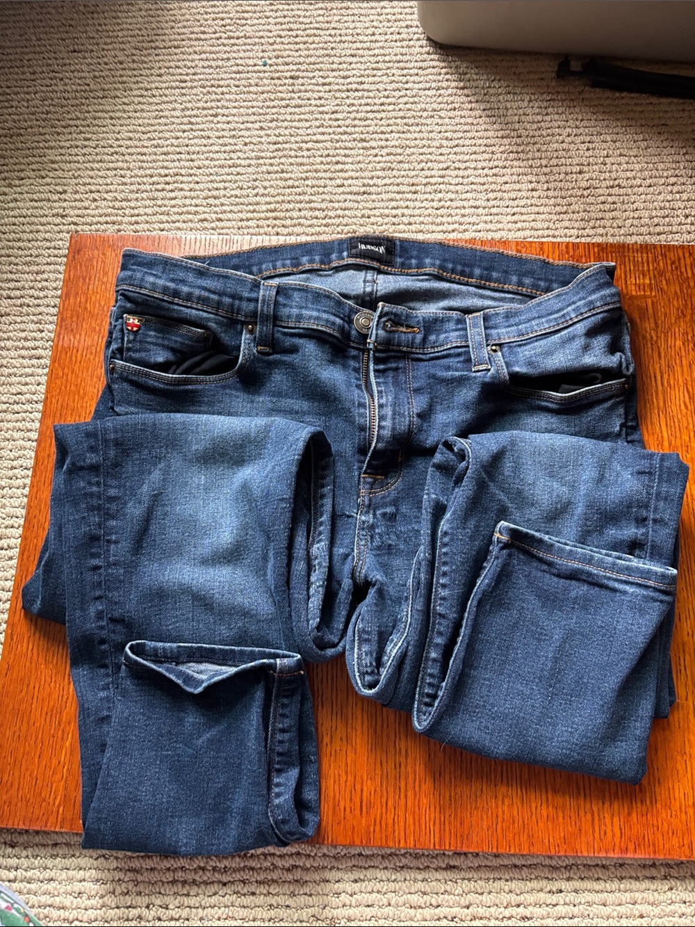 HUDSON Krista Super Skinny Jeans. Size 32. With stretch - Picture 2 of 9